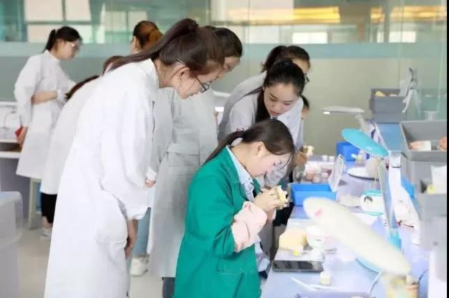 解讀口腔行業的新職業，未來會很搶手